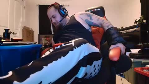 Snapshot of anthonygiacomazzo1 chatting on 01-19-26, 02:26 anthonygiacomazzo1 online show from 01-19-26, 02:26