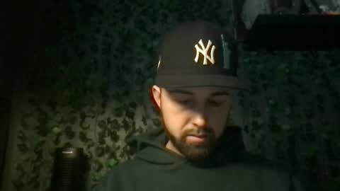 Ant online show from 11-29-25, 02:20