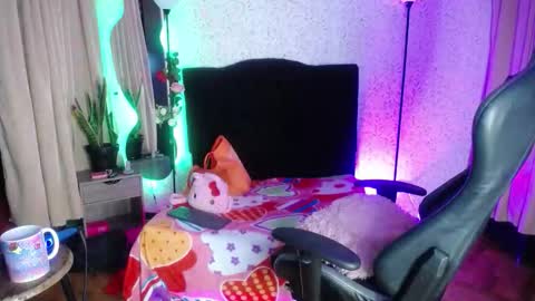 antia_x online show from 10-15-25, 08:20