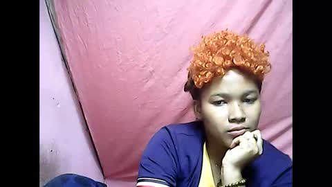 Snapshot of antine9794 chatting on 06-10-26, 10:08 antine9794 online show from 06-10-26, 10:08