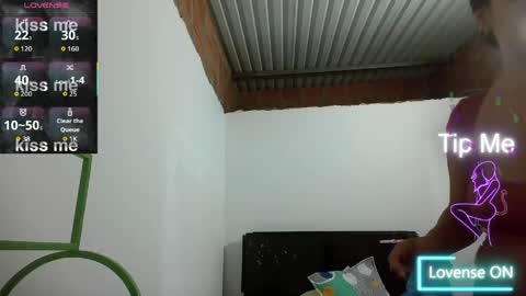 anto_milk online show from 04-17-26, 02:25