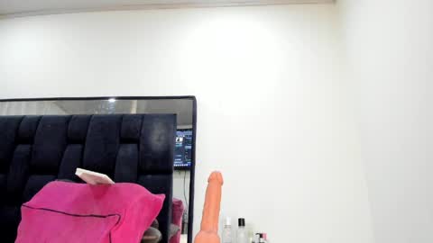 antonela_nerii online show from 04-13-26, 05:18