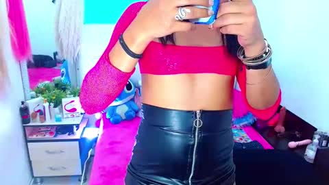 antonela_xx3 online show from 01-17-25, 12:42