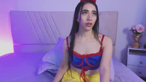 antonella online show from 10-31-25, 11:17