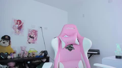 Antonella online show from 09-15-25, 11:05