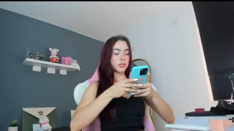Antonella online show from 06-22-26, 09:34