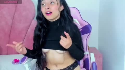 Snapshot of antonella_foxxxx chatting on 04-24-26, 12:40 antonella_foxxxx online show from 04-24-26, 12:40