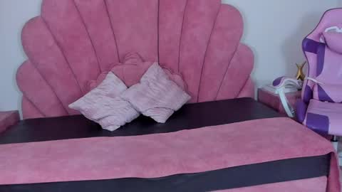 Snapshot of antonella_foxxxx chatting on 05-31-26, 08:21 antonella_foxxxx online show from 05-31-26, 08:21