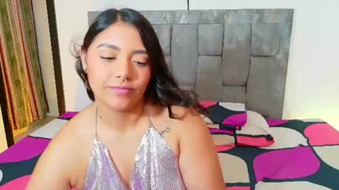 Snapshot of antonella_hot_x chatting on 06-19-26, 02:27 Antonella online show from 06-19-26, 02:27