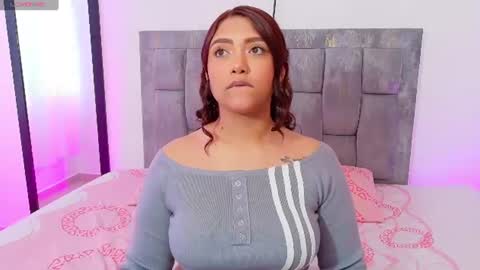 Snapshot of antonella_hot_x chatting on 07-30-26, 10:42 Antonella online show from 07-30-26, 10:42