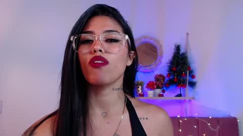 Antonella online show from 12-20-24, 10:16