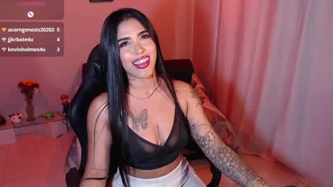 Snapshot of antonella_miller19 chatting on 05-22-26, 05:18 Antonella online show from 05-22-26, 05:18