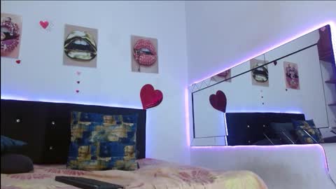 Snapshot of antonella_pink2 chatting on 01-11-26, 03:06 antonella online show from 01-11-26, 03:06