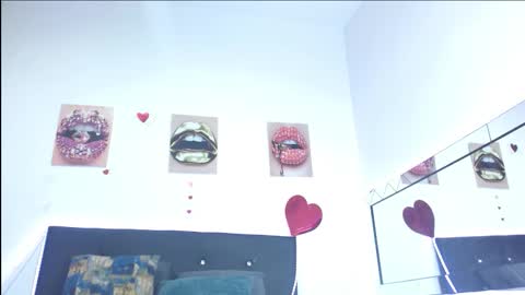 Snapshot of antonella_pink2 chatting on 02-05-26, 01:32 antonella online show from 02-05-26, 01:32