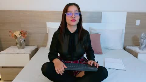 Antonella online show from 03-28-26, 03:28