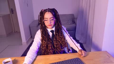 Antonella online show from 04-26-26, 01:36