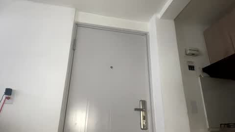 Snapshot of antonellarossii_ chatting on 12-16-24, 03:54 Antonella online show from 12-16-24, 03:54