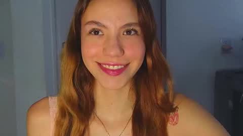 Snapshot of antonellarossii_ chatting on 03-05-25, 12:22 Antonella online show from 03-05-25, 12:22