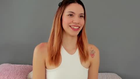 Snapshot of antonellarossii_ chatting on 09-27-25, 02:33 Antonella online show from 09-27-25, 02:33