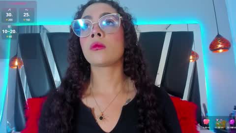 A N T O N E L L E  online show from 01-25-25, 11:34