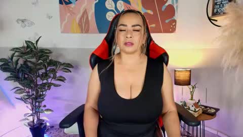 Snapshot of antoniacasarini chatting on 01-17-26, 05:23 Antonia online show from 01-17-26, 05:23