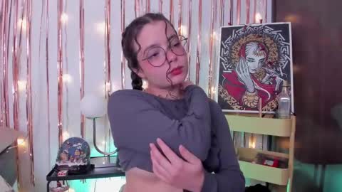 Antonia online show from 12-20-24, 02:19