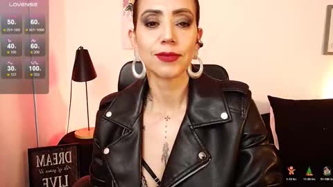 Snapshot of antoniavillamizar chatting on 11-20-25, 10:37 Anto online show from 11-20-25, 10:37