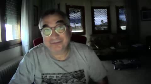 Snapshot of antonio2605 chatting on 01-29-25, 03:26 Antonio online show from 01-29-25, 03:26