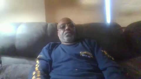 Snapshot of antonioblackman chatting on 01-11-26, 02:44 antonioblackman online show from 01-11-26, 02:44