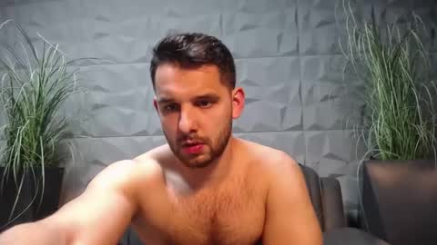 HI My name is Antonio online show from 03-09-25, 09:03