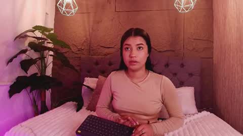 Snapshot of antonnellae chatting on 02-13-26, 05:14 Antonella online show from 02-13-26, 05:14