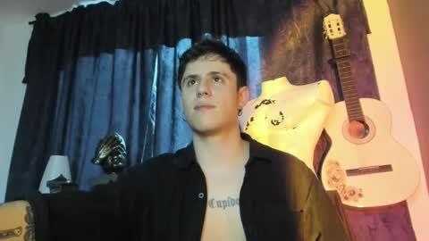 Snapshot of antonnello_ chatting on 09-10-25, 10:54 antonnello_ online show from 09-10-25, 10:54