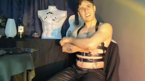 Snapshot of antonnello_ chatting on 09-25-25, 12:47 antonnello_ online show from 09-25-25, 12:47