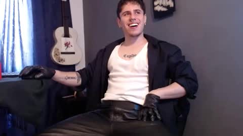 Snapshot of antonnello_ chatting on 02-16-26, 04:14 antonnello_ online show from 02-16-26, 04:14