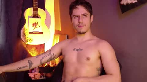 Snapshot of antonnello_ chatting on 03-12-26, 04:24 antonnello_ online show from 03-12-26, 04:24