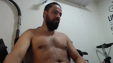 Snapshot of antony_36 chatting on 02-18-25, 09:20 antony online show from 02-18-25, 09:20