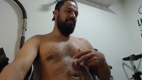 Snapshot of antony_36 chatting on 02-23-25, 12:41 antony online show from 02-23-25, 12:41