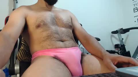 Snapshot of antony_36 chatting on 10-10-25, 12:37 antony online show from 10-10-25, 12:37