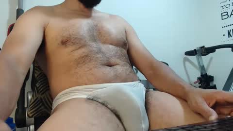 Snapshot of antony_36 chatting on 10-13-25, 02:22 antony online show from 10-13-25, 02:22