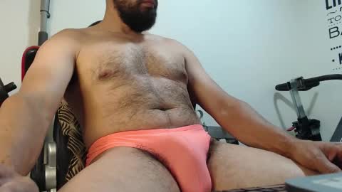 Snapshot of antony_36 chatting on 10-18-25, 11:27 antony online show from 10-18-25, 11:27