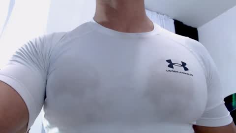 Instagram miguelangel1802  online show from 04-10-26, 05:12