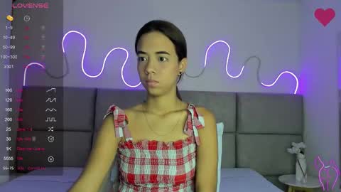 antoonellaa online show from 11-06-25, 12:17