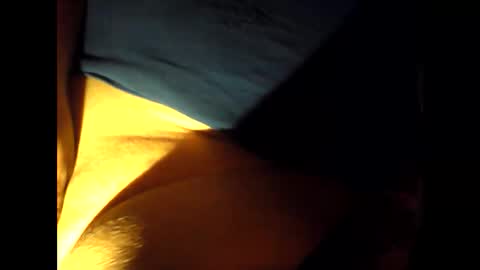 Snapshot of antxon12 chatting on 02-18-25, 04:04 antxon12 online show from 02-18-25, 04:04