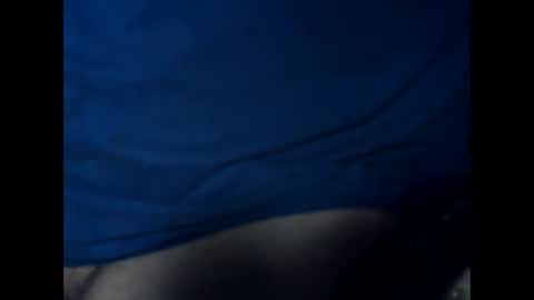 Snapshot of antxon12 chatting on 10-04-25, 02:53 antxon12 online show from 10-04-25, 02:53