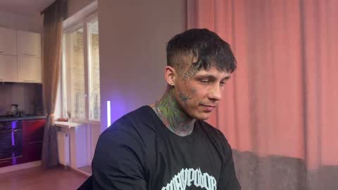 Tom online show from 04-11-26, 02:10