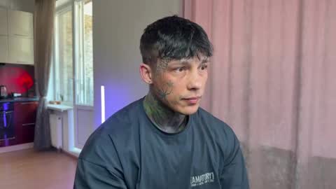 Tom online show from 04-19-26, 10:36