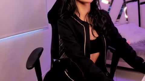 Snapshot of any_clark_ chatting on 12-05-25, 07:43 any_clark_ online show from 12-05-25, 07:43