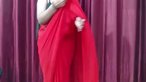 Snapshot of anya_kapoor chatting on 12-20-25, 09:00 anya kapoor no face online show from 12-20-25, 09:00