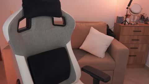 anya online show from 02-01-26, 07:34