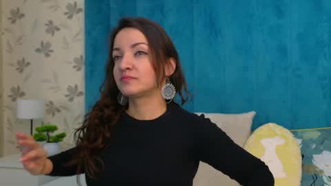 AnyaHappiness online show from 03-27-26, 06:08